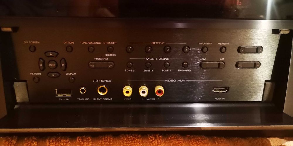 Yamaha Aventage RX-A2050 9.2 canais