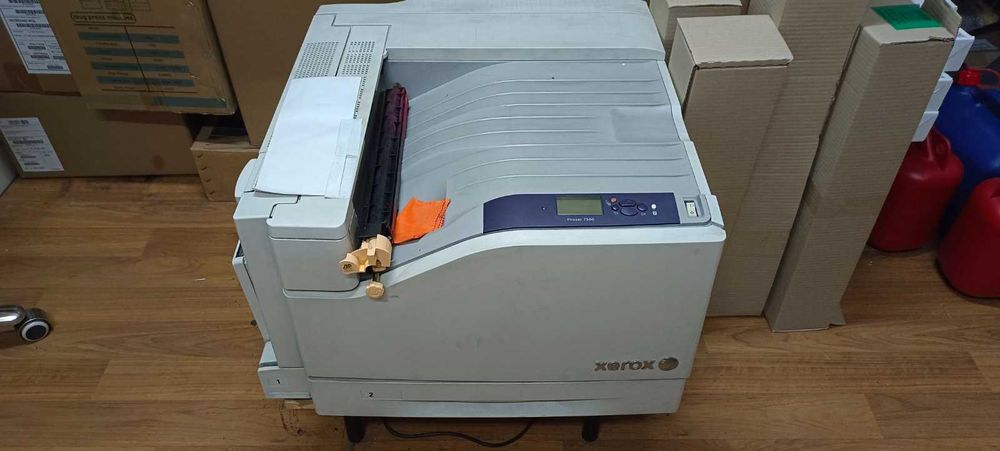 Продам Xerox 7500