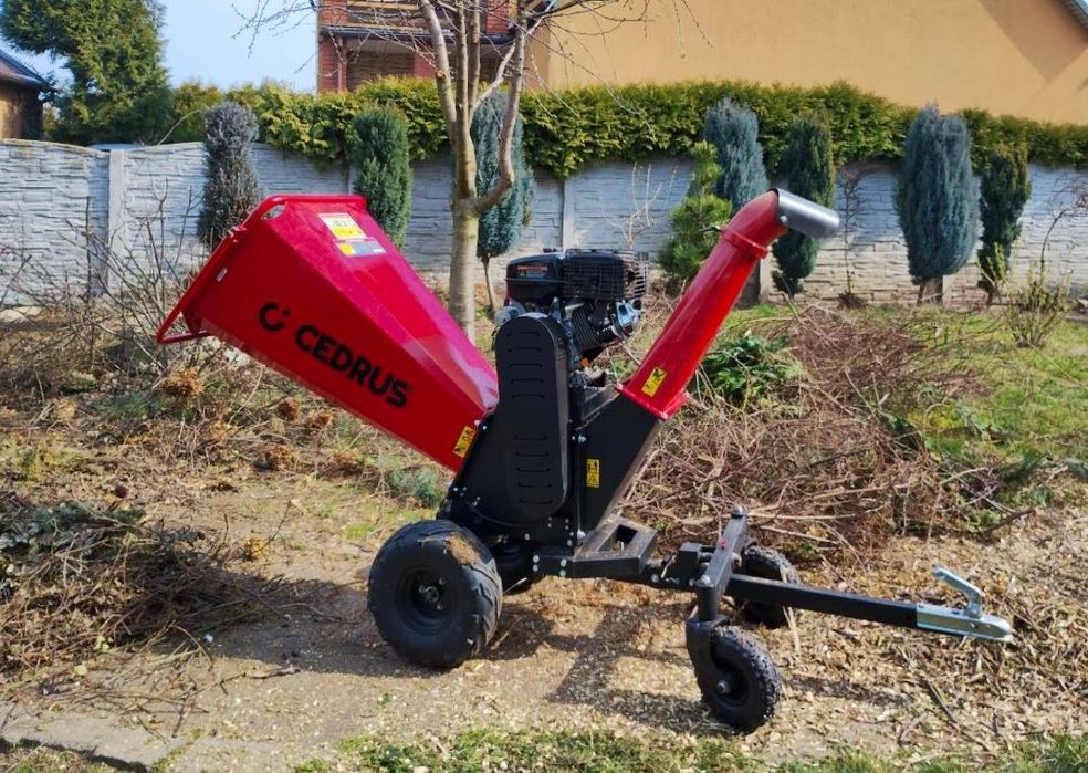 Wynajem Rębaka/ Rozdrabniacza do gałęzi (maks 15cm średnicy)