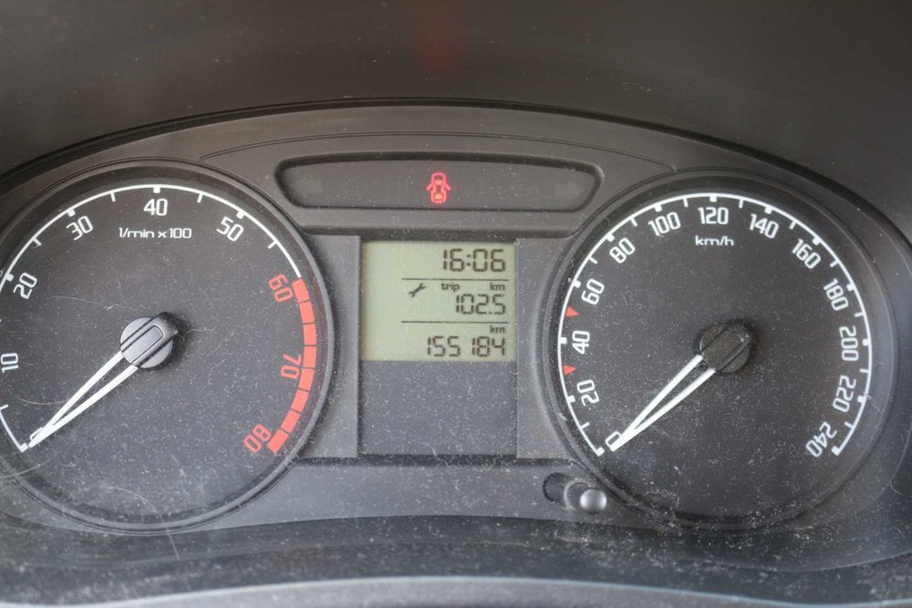 Skoda Fabia niski przebieg, bezwypadkowa, garażowana, klimatyzacja