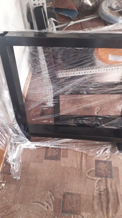Kpl nóg stolik i ławek metalowe