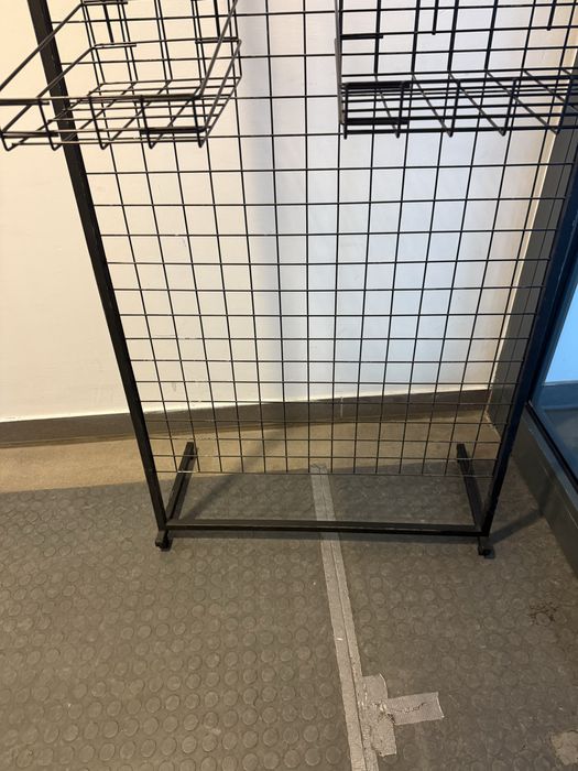 Stojak sklepowy kratka