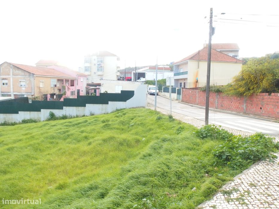 Lote - Mina de Água