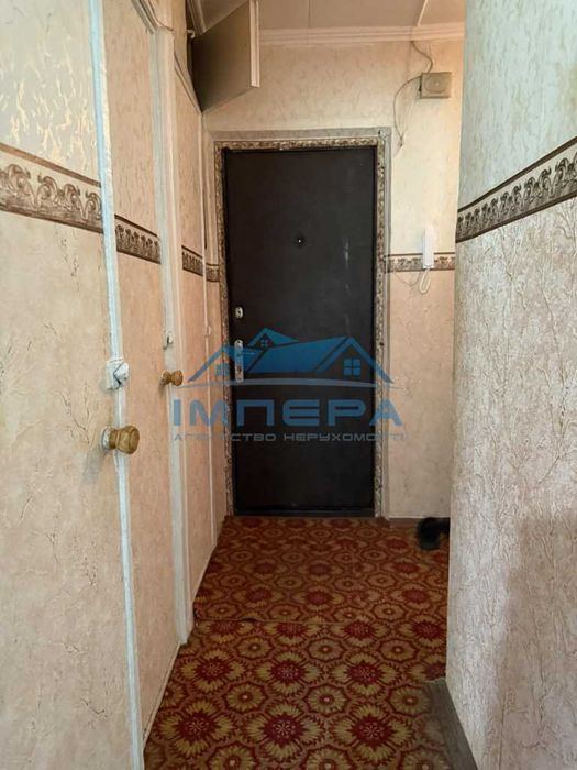 Продаж 4кімнатна квартира під ремонт на Алмазному