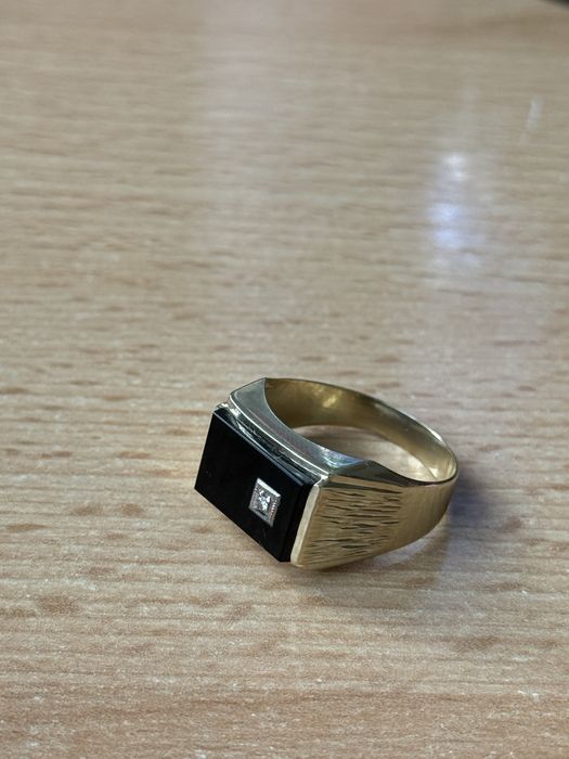 Sygnet 585 z diamentem 6g