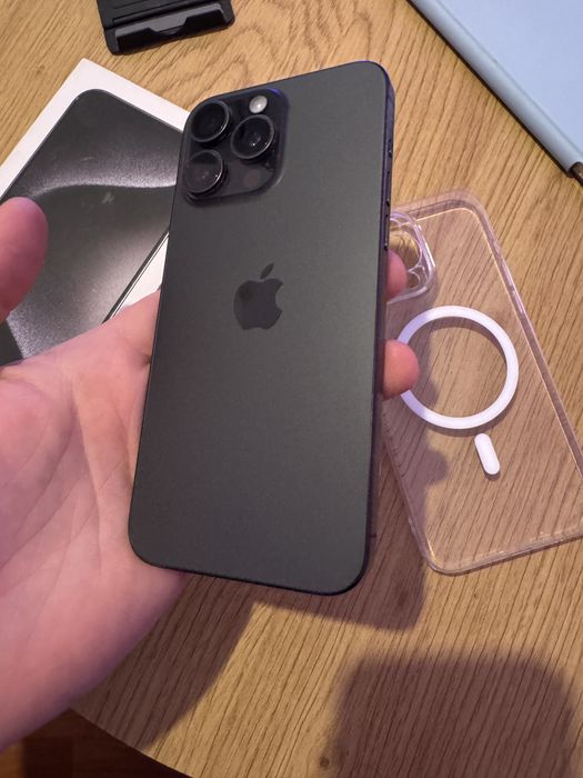 Iphone 15pro max e sim 256