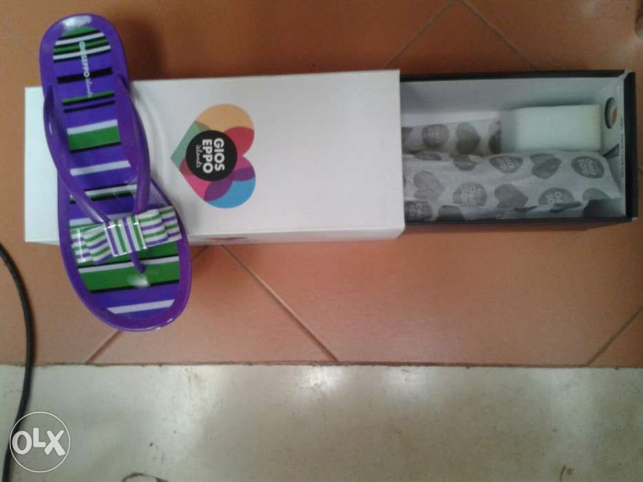 Chinelos gioseppo 38