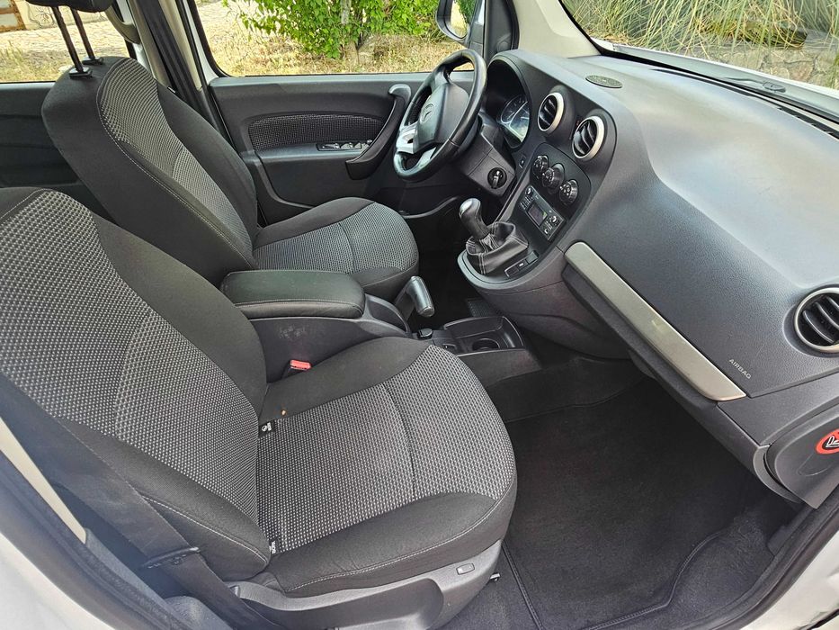 Mercedes Citan Adaptada / Rampa Para Cadeira Rodas / TPMR