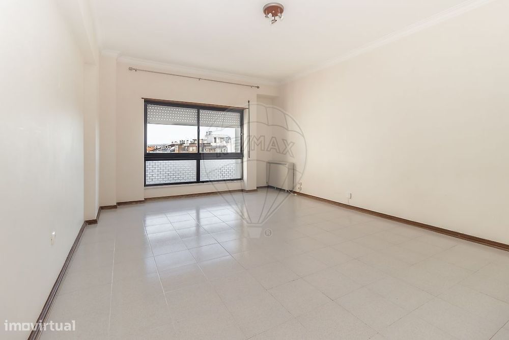 Apartamento T2 para arrendamento