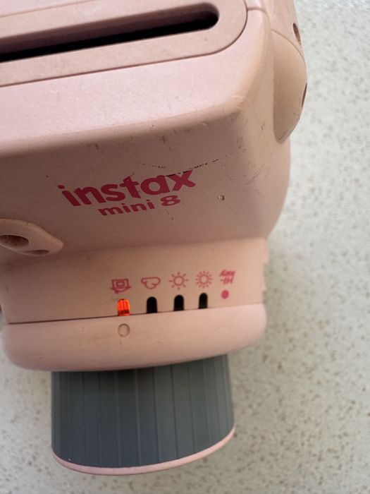 Máquina Fotográfica Fujifilm Instax Mini 8