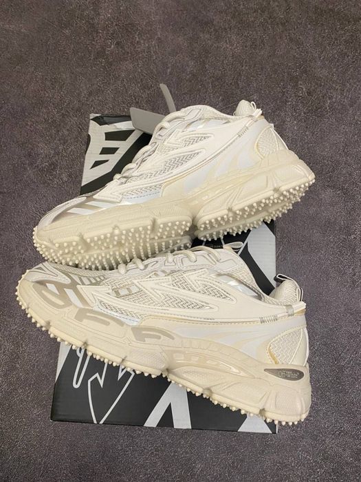 Off White Be Right Back White