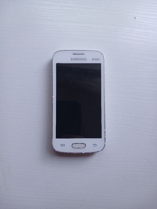 телефон Samsung Galaxy S Duos 2 (GT-S7262)