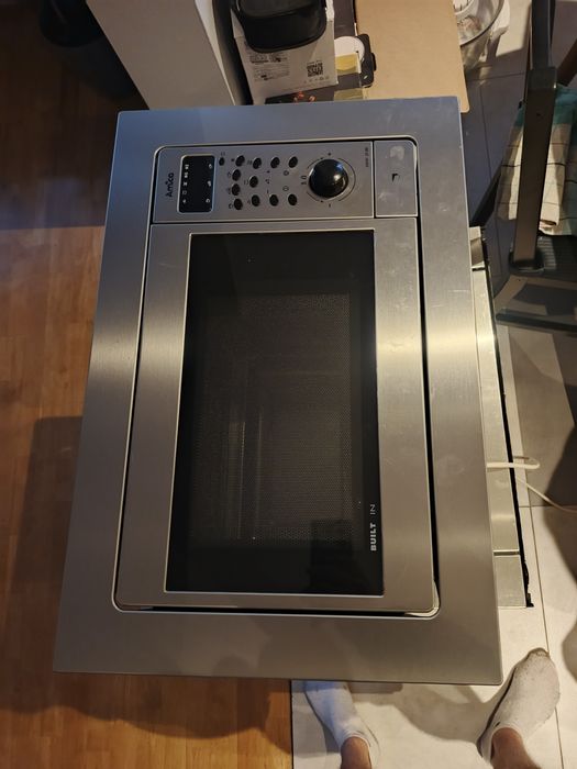 Mikrofala Amica do zabudowy