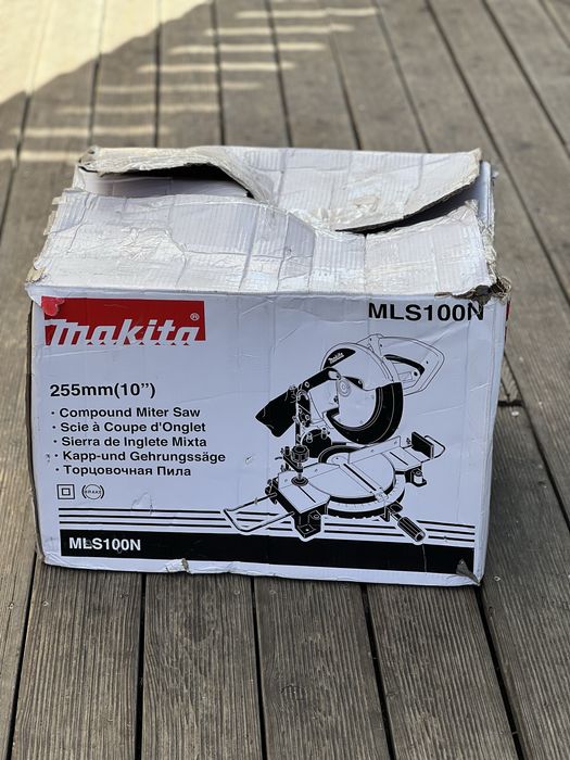 Piła ukośnica Makita MLS100N