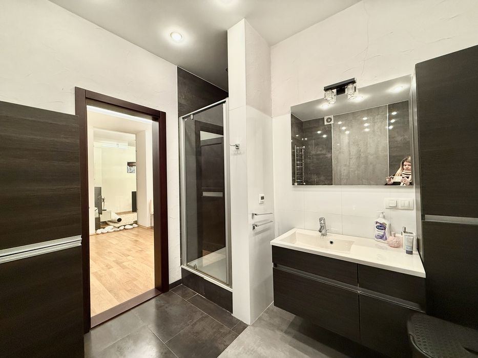 Продаж 3-кім квартири в новобудові на проспекті Чорновола-Інтерсіті