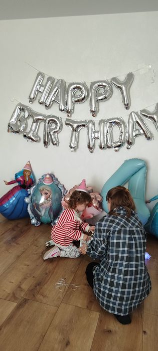 Фольговані кульки Крижане серце, цифра 4