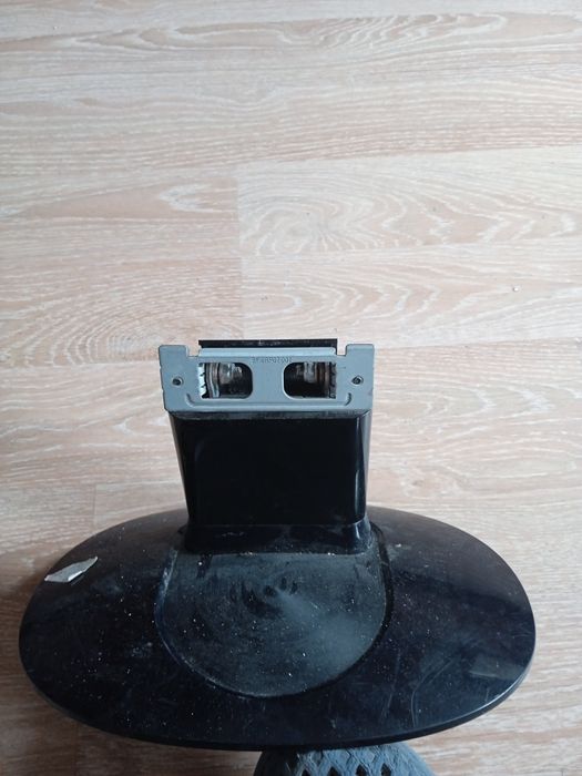 Аксессуары и комплектующие для монитора,компьютеров.