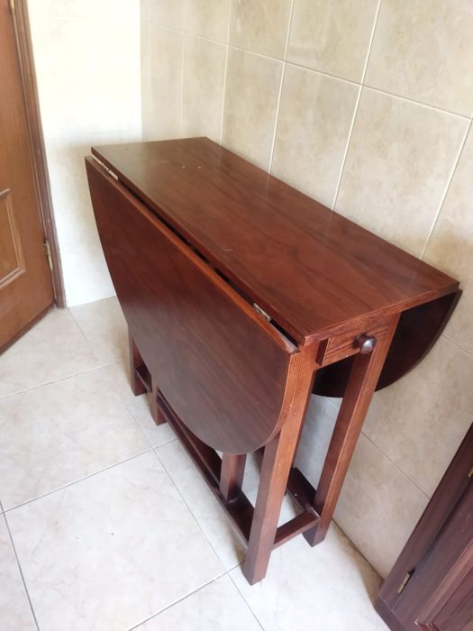 Mesa cozinha desdobrável em madeira maciça