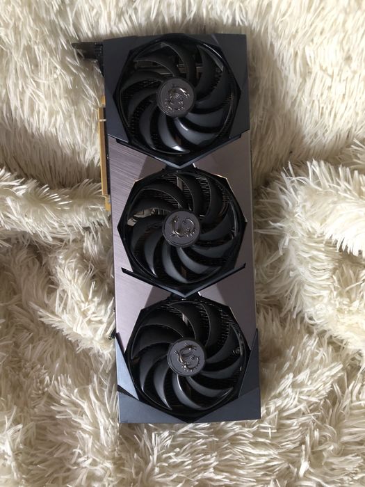 Видеокарта Rtx 3090 suprim x  под ремонт