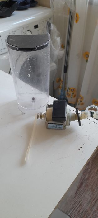 Vendo pecas maquina de café inissia