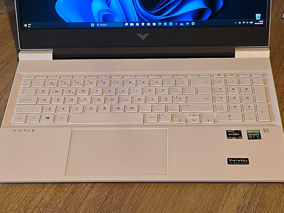 HP Victus 16 Gaming Branco | Ryzen 7 | RTX 3050 | 20 GB RAM