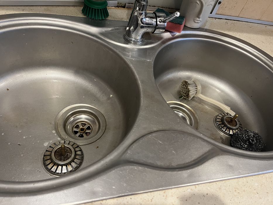 Zlew metalowy dwukomorwy