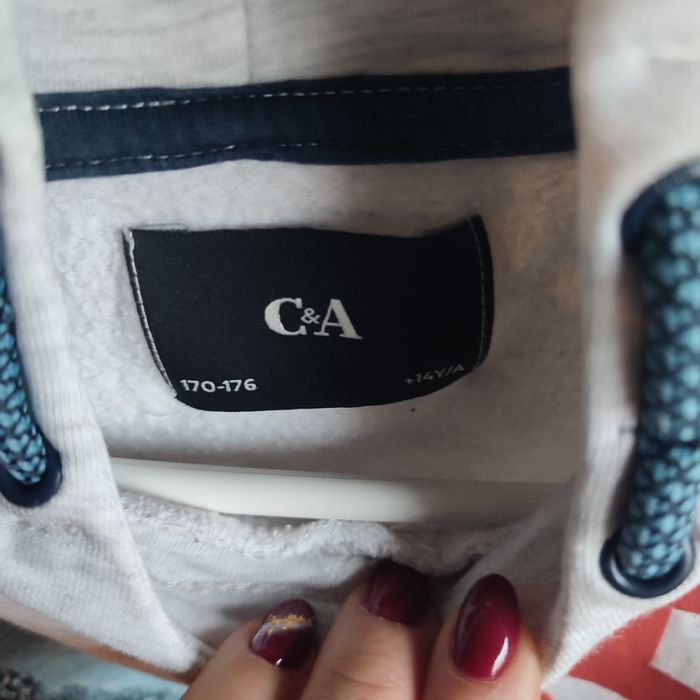 Sprzedam bluze sportowa