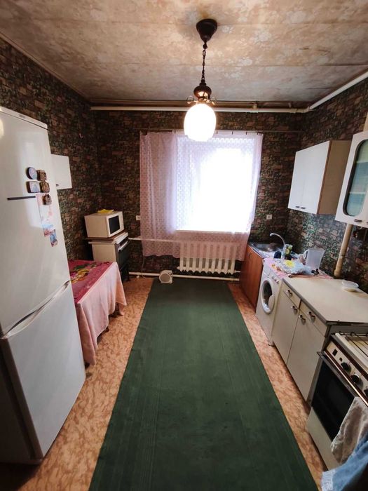 Продам будинок зі зручностями,меблями,технікою,ділянкою 12 соток,торг