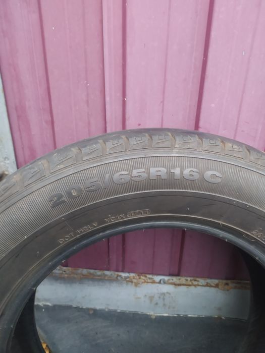 Продам шини 205,65 р16