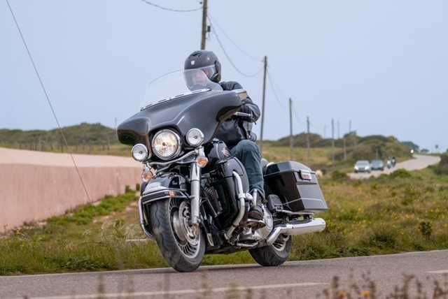 Harley Davidson Electra Glide FLHTC