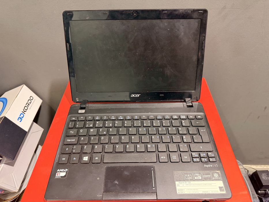 Acer Aspire V5-123.