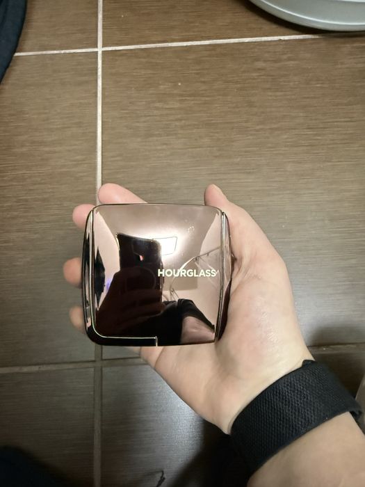 Hourglass Ambient Lighting Powder Diffused Light — нова, оригінал