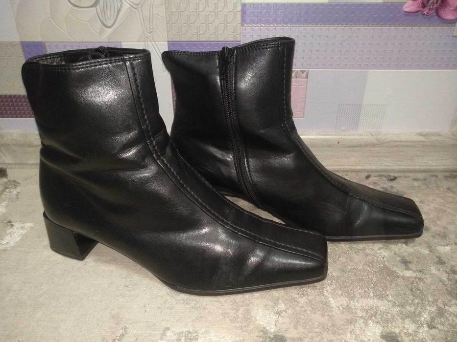 Ботильйони Gabor чорні р. 38