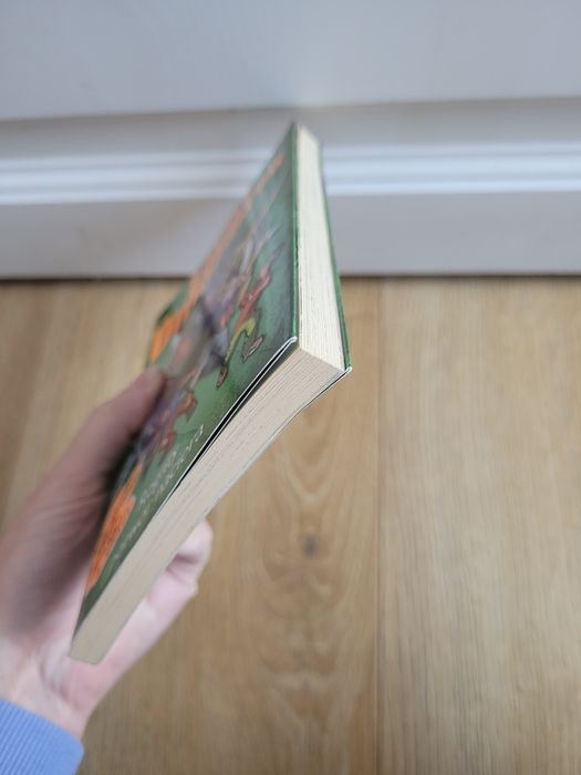 Zatoka dinozaurów rex stone tom 2 rogaty potwór naciera