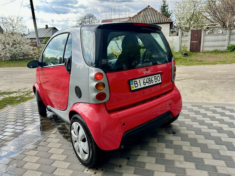 Mersedes-Bens Smart 450 в ідеальному стані