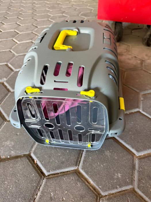 2 Transportadoras para gatos/cães