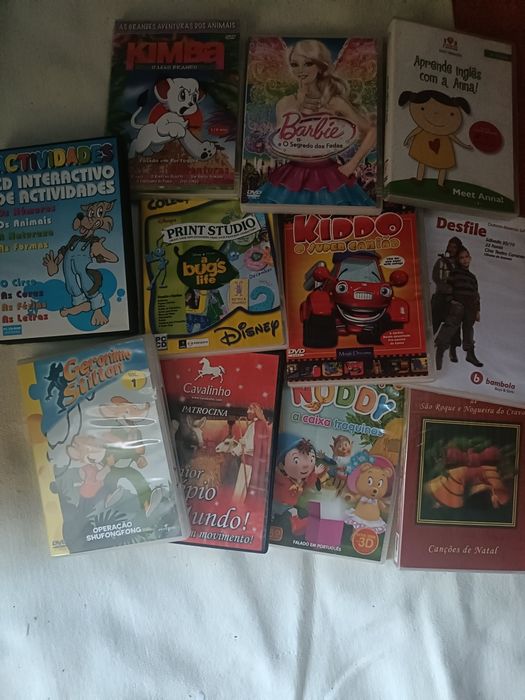 materiais infantis  dvds 
– tudo por 20€