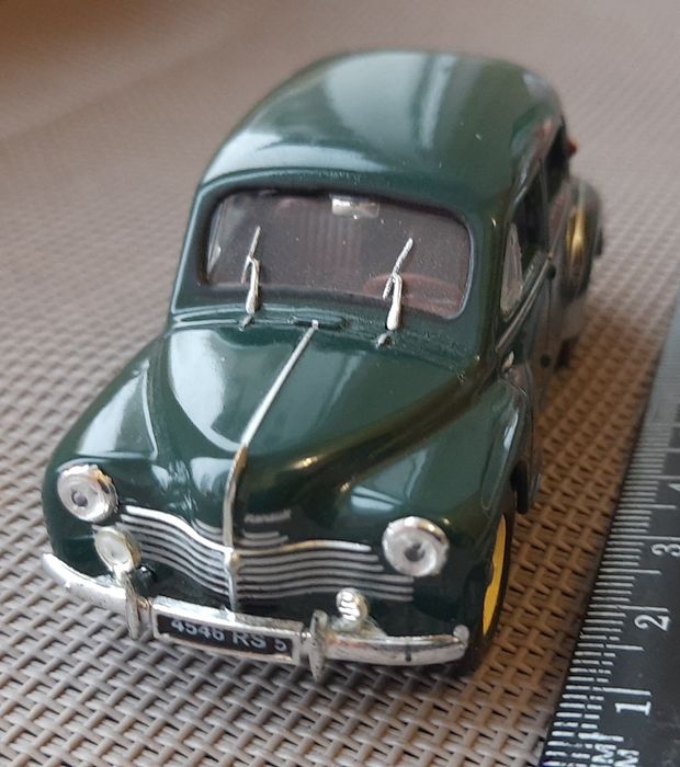 Машинка модель renault 4cv eligor