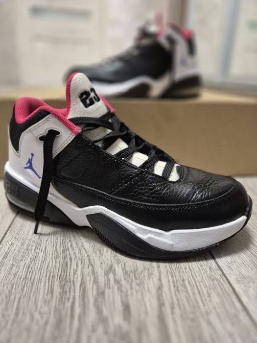 Оригінальні шкіряні кросівки Nike Jordan Max Aura 3, 39 розмір