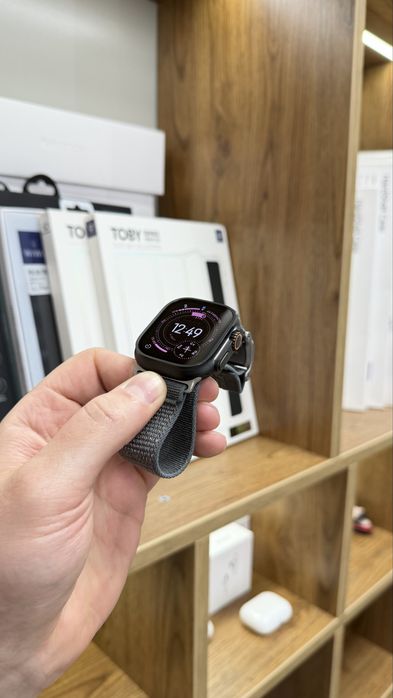 Apple Watch Ultra 2 Black Titanium  100% battery