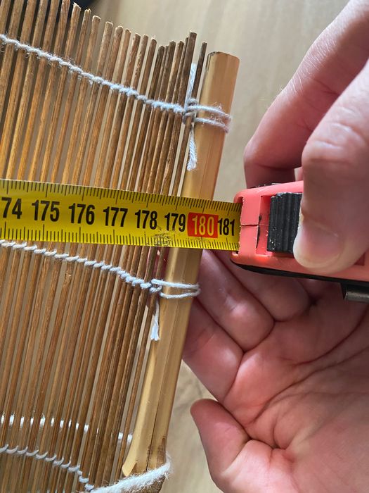 Estore de rolo em palhinha