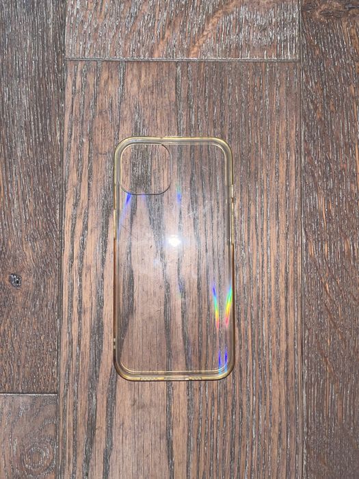 чохли на iphone 13