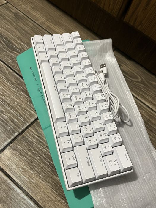 Ігрова механічна механическая клавіатура 60% Weiyu геймерська