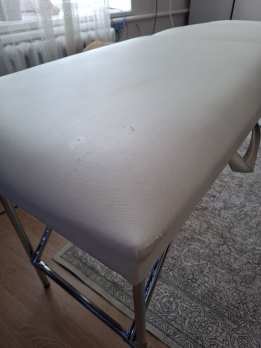 Кушетка косметологічна б/у