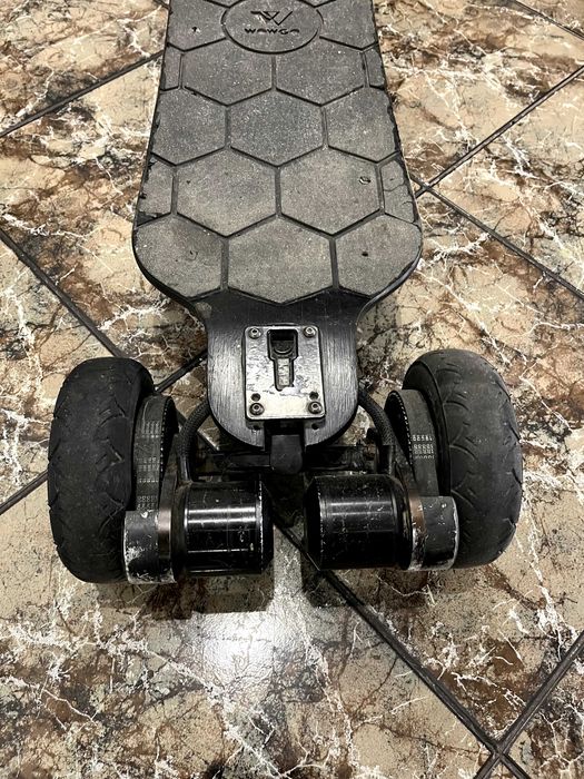 Deska elektryczna WowGo AT - terenowa, uszkodzony ESC