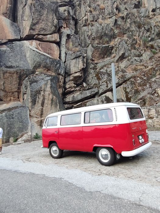 Disponível para serviços casamento,eventos etc...