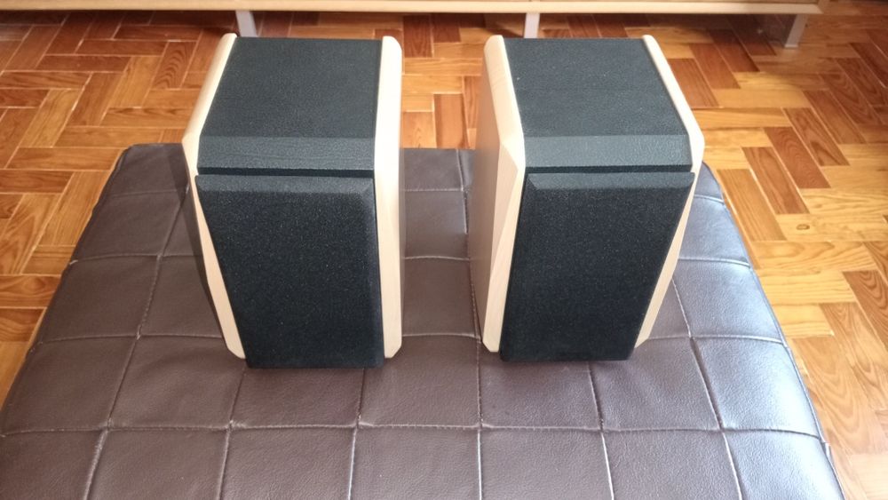 Colunas de som dynavox