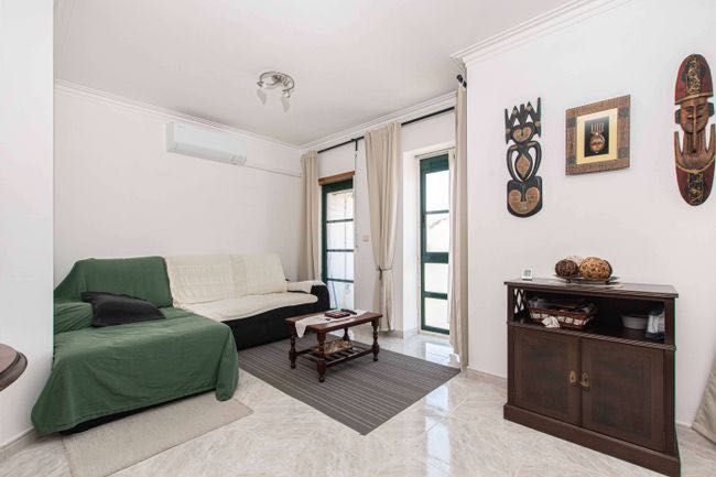 Apartamento T2 Quinta do Bravo Alenquer C/ Estacionamento