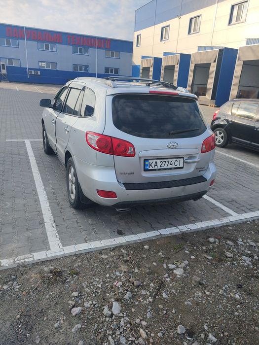 Продам или обменяю Санта Фе 2008 года  2,7 бензин коробка  автомат