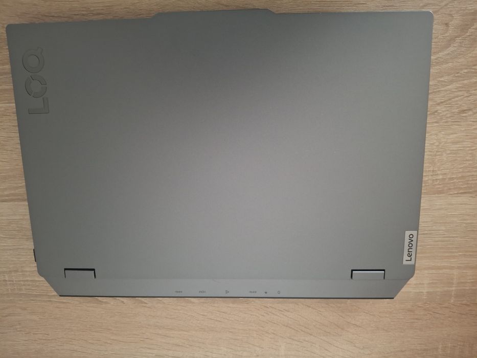Laptop Lenovo LOQ 15 / i5-13450HX / RTX 5050